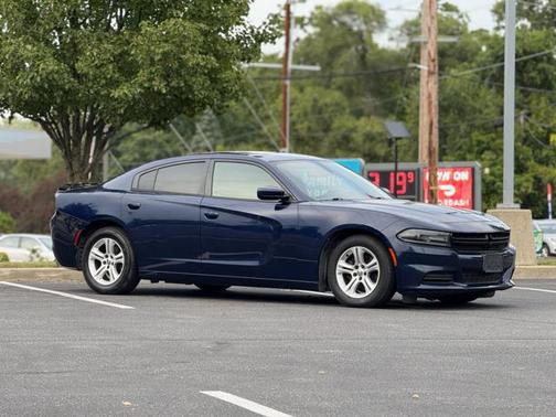 2016 Dodge Charger SE