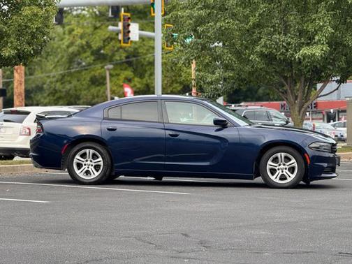 2016 Dodge Charger SE