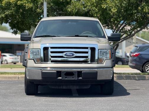 2010 Ford F-150 XLT SuperCrew