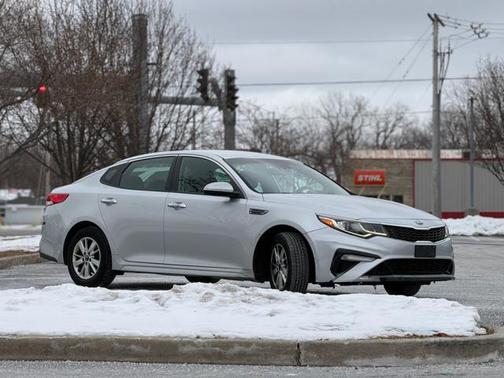 2019 Kia Optima LX