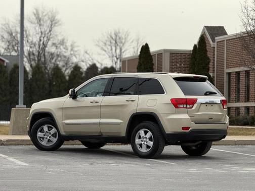 2012 Jeep Grand Cherokee Laredo