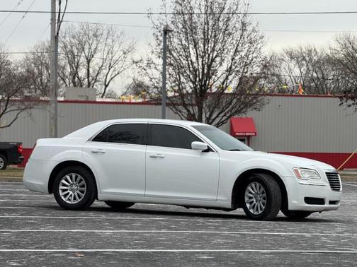 2014 Chrysler 300 S