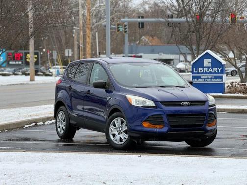 2013 Ford Escape S