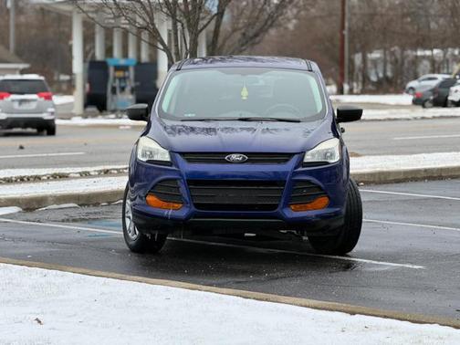 2013 Ford Escape S