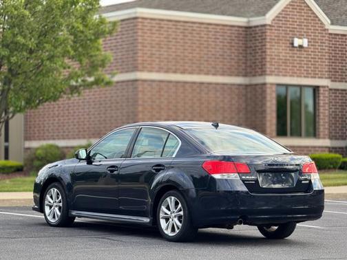 2013 Subaru Legacy Limited