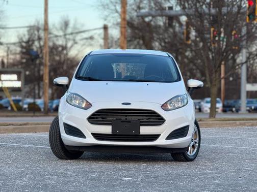 2015 Ford Fiesta SE