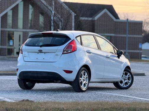 2015 Ford Fiesta SE
