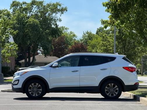 Frost White Pearl 2014 Hyundai Santa Fe Sport 2.4L