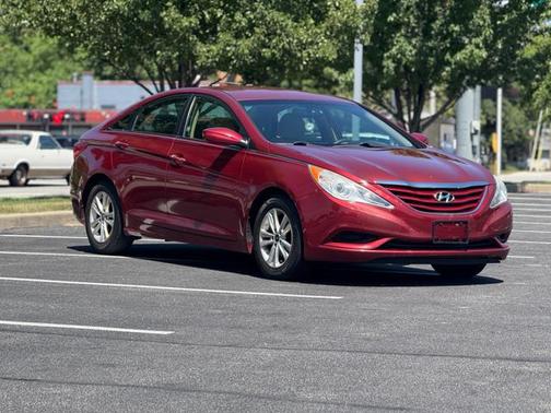 2013 Hyundai SONATA GLS