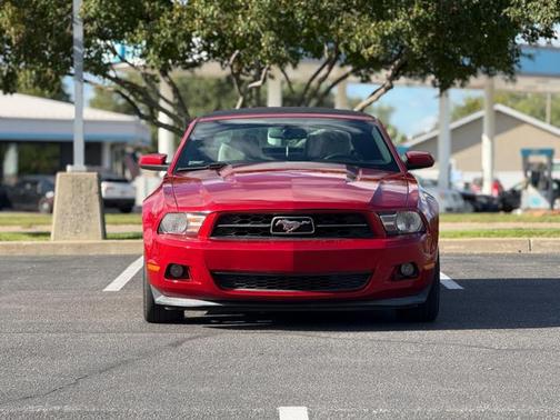 2011 Ford Mustang V6 Premium