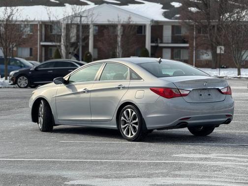 2013 Hyundai SONATA SE 2.0T