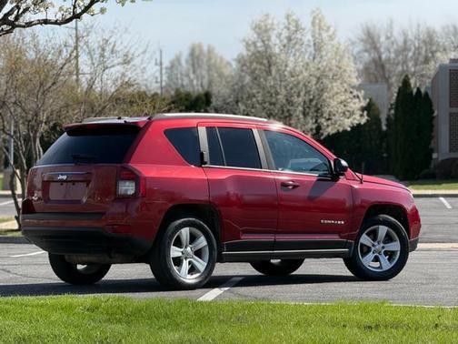 Deep Cherry Red Crystal Pearlcoat 2017 Jeep Compass Sport