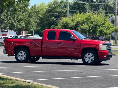 2007 Chevrolet Silverado 1500 LT1 Extended Cab