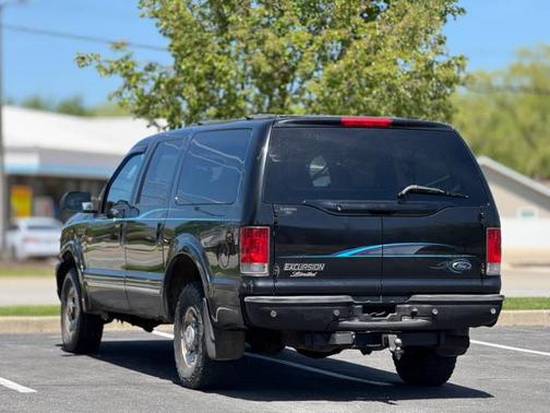 2003 Ford Excursion Limited
