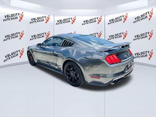 2019 Ford Mustang EcoBoost