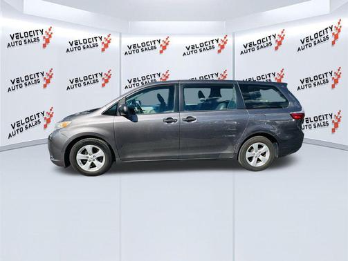 2015 Toyota Sienna L