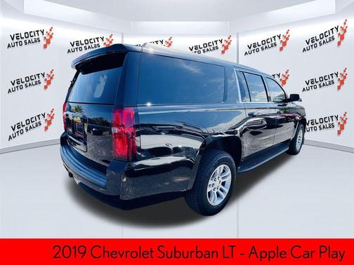 2019 Chevrolet Suburban LT