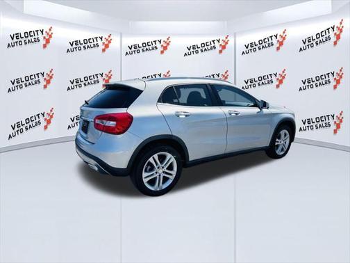 2017 Mercedes-Benz GLA 250 Base