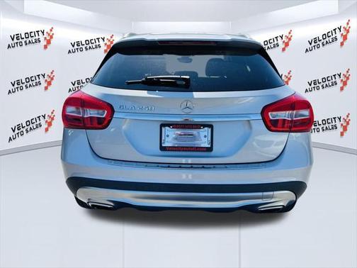 2017 Mercedes-Benz GLA 250 Base