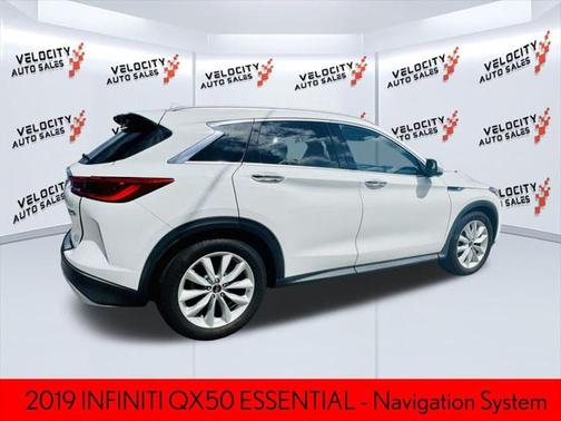 2019 INFINITI QX50 ESSENTIAL