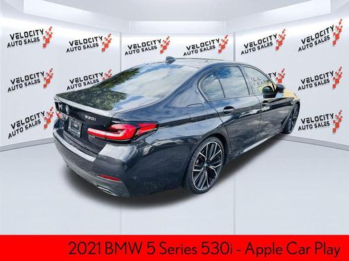 2021 BMW 530 530i