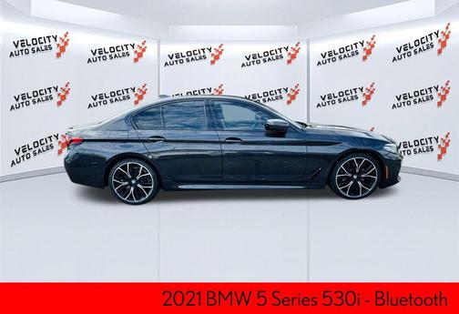 2021 BMW 530 530i