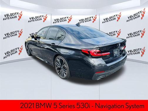 2021 BMW 530 530i