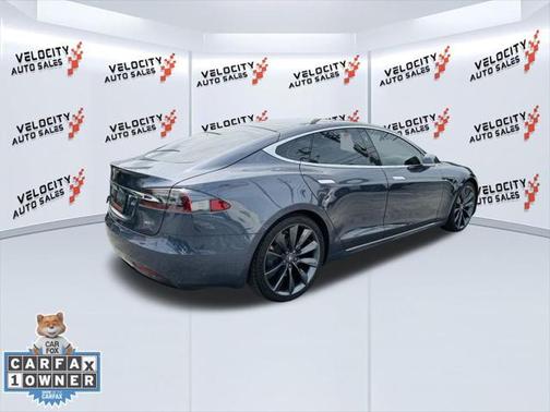 2017 Tesla Model S 90D