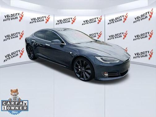2017 Tesla Model S 90D