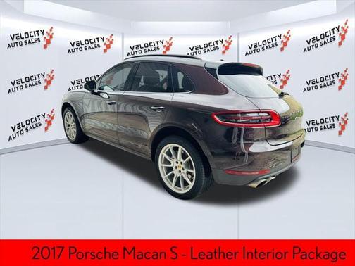 2017 Porsche Macan Base