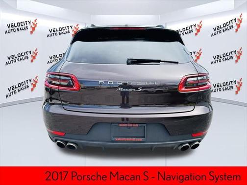 2017 Porsche Macan Base