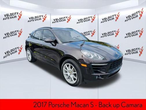 2017 Porsche Macan Base