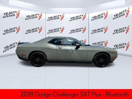 2018 Dodge Challenger SXT