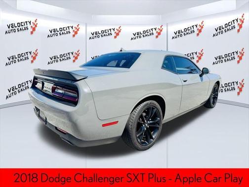 2018 Dodge Challenger SXT