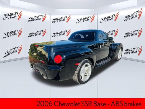 2006 Chevrolet SSR LS Convertible