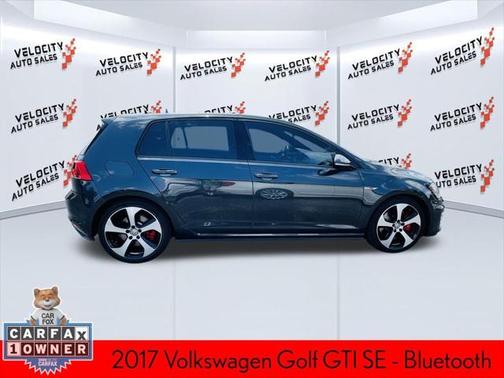 2017 Volkswagen Golf GTI 2.0T SE 4-Door