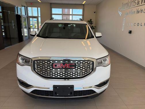 Summit White 2019 GMC Acadia Denali