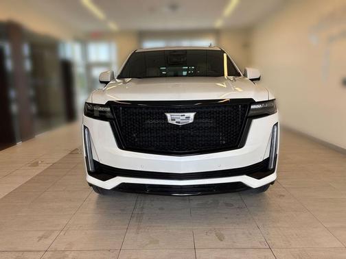 Crystal White Tricoat 2024 Cadillac Escalade Sport