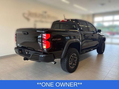 Black 2026 Chevrolet Colorado ZR2