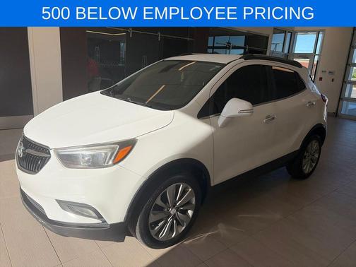 Summit White 2017 Buick Encore Preferred II