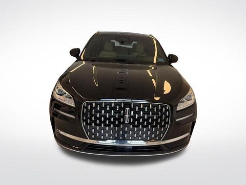 Infinite Black Metallic Clearcoat 2023 Lincoln Corsair Reserve