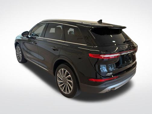 Infinite Black Metallic Clearcoat 2023 Lincoln Corsair Reserve