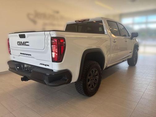 Summit White 2025 GMC Sierra 1500 AT4X