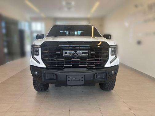 Summit White 2025 GMC Sierra 1500 AT4X