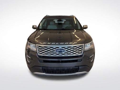 Magnetic Metallic 2017 Ford Explorer Platinum