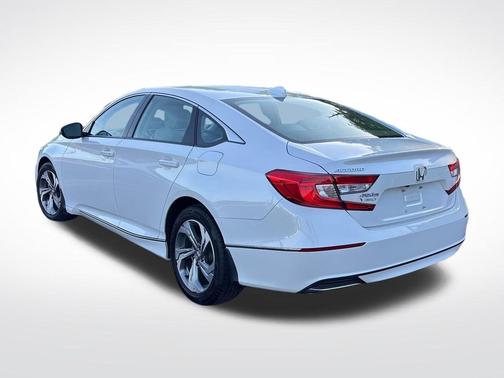 Platinum White Pearl 2018 Honda Accord EX-L