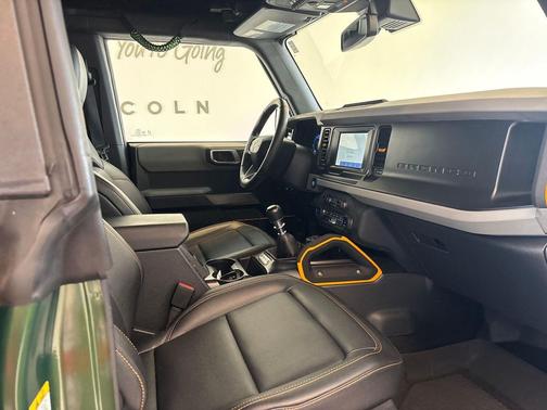 Eruption Green Metallic 2022 Ford Bronco Badlands