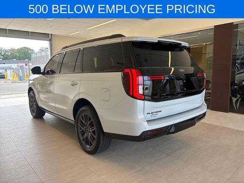 Space Silver Metallic 2025 Ford Expedition Platinum