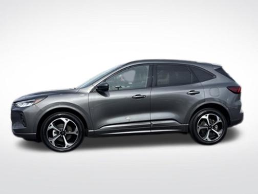 Carbonized Gray Metallic 2023 Ford Escape ST-Line Select