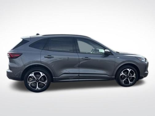 Carbonized Gray Metallic 2023 Ford Escape ST-Line Select